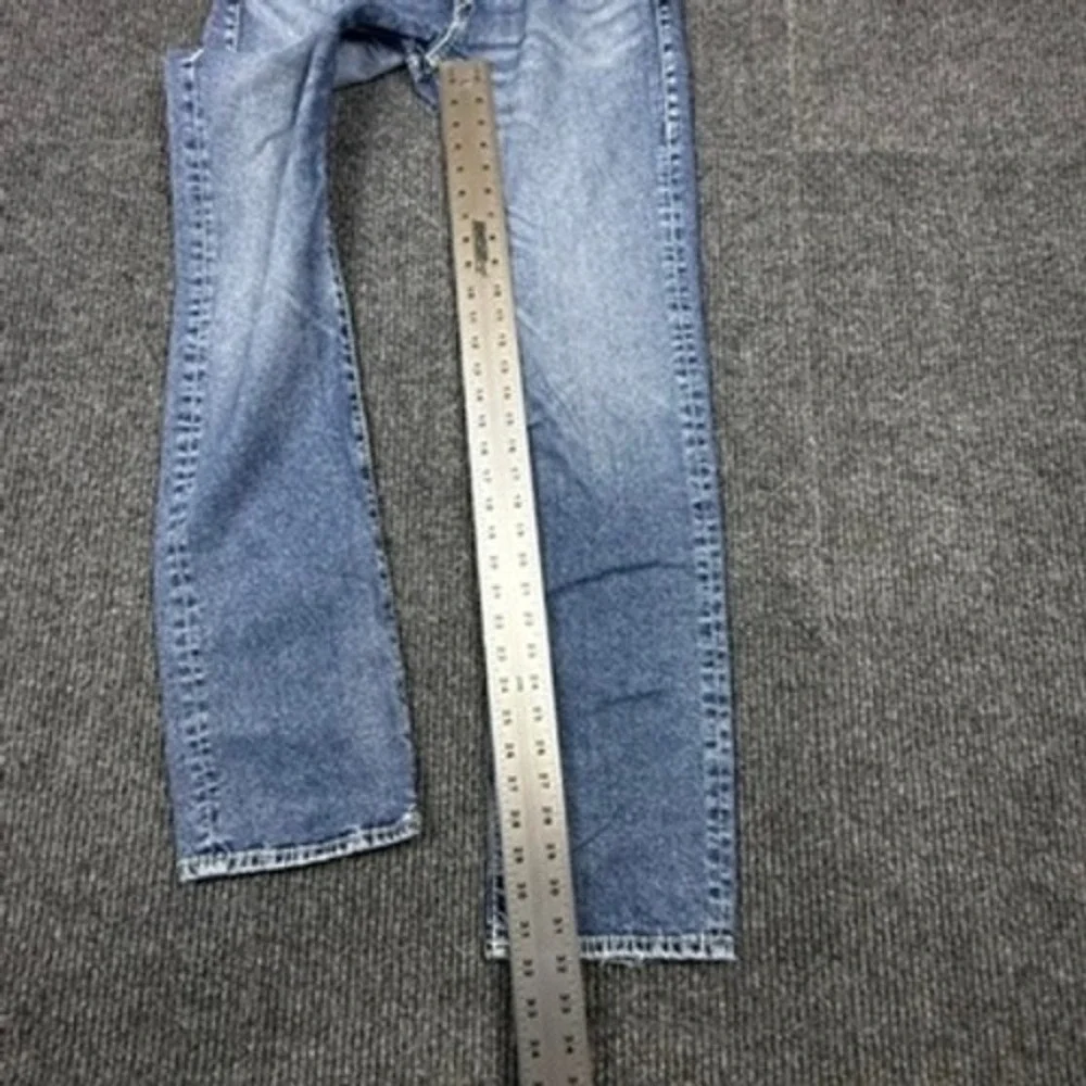 True Religion Ricky Relaxed Straight Big T Flap Pocket Jeans Light Wash 32